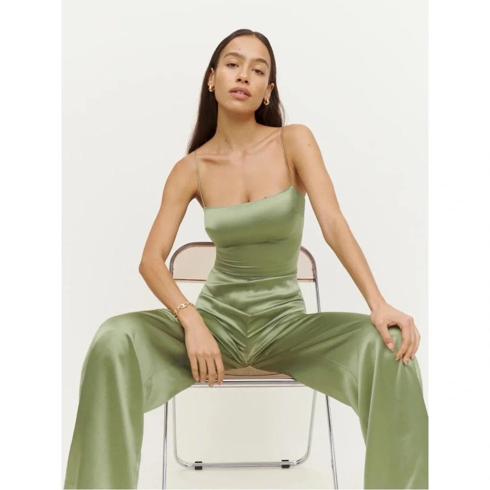 NWT Reformation Sage Silk‎ Jumpsuit in Artichoke - Picture 3 of 12